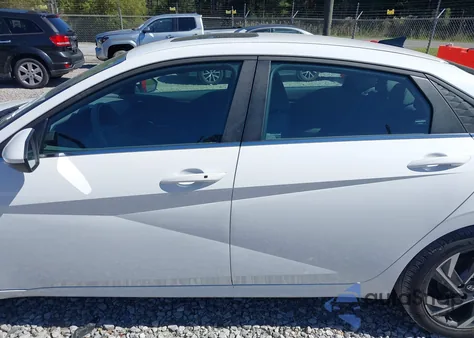 2025 Hyundai Elantra Sel Convenience z USA, uszkodzony, nr VIN KMHLS4DG5SU882148